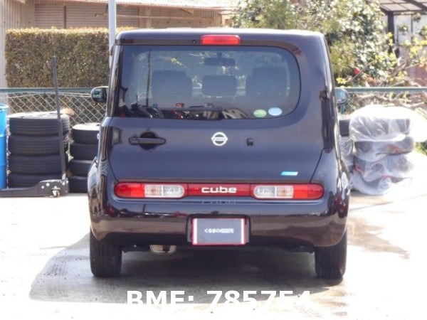 NISSAN CUBE