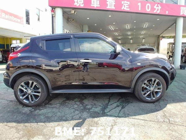 NISSAN JUKE