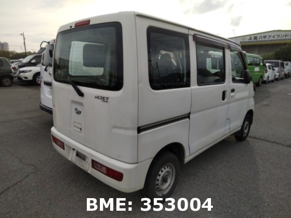 DAIHATSU HIJET VAN