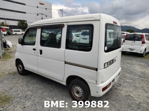 DAIHATSU HIJET VAN