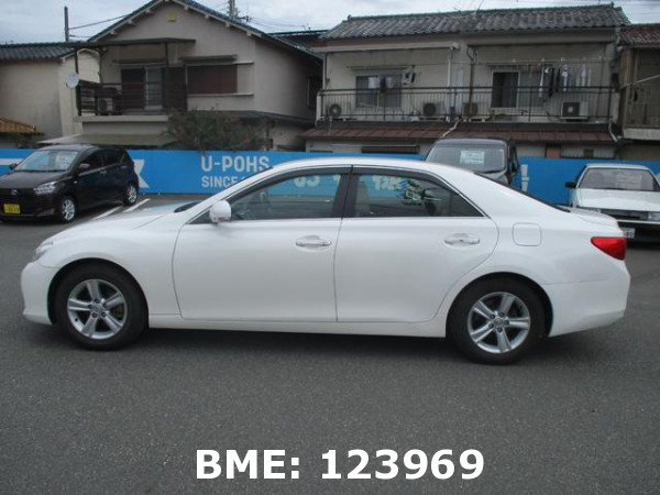 TOYOTA MARK X