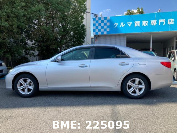 TOYOTA MARK X