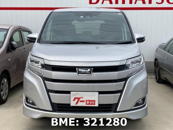 TOYOTA NOAH