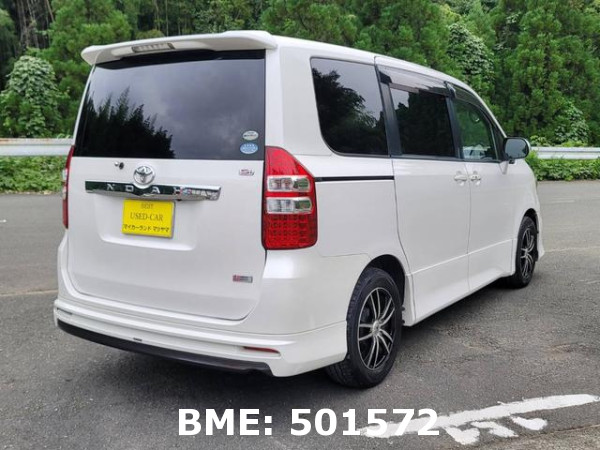 TOYOTA NOAH SI PACKAGE