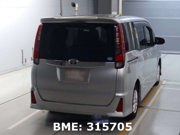 TOYOTA NOAH SI PACKAGE