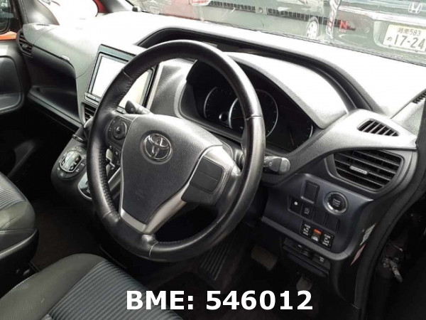 TOYOTA NOAH SI PACKAGE