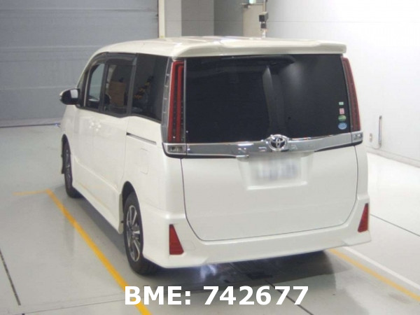 TOYOTA NOAH SI PACKAGE