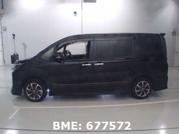 TOYOTA NOAH SI PACKAGE