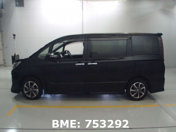 TOYOTA NOAH SI PACKAGE