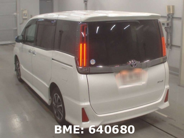 TOYOTA NOAH SI PACKAGE