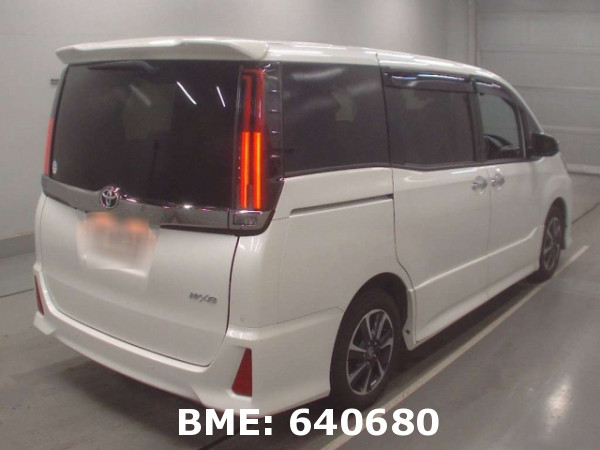 TOYOTA NOAH SI PACKAGE