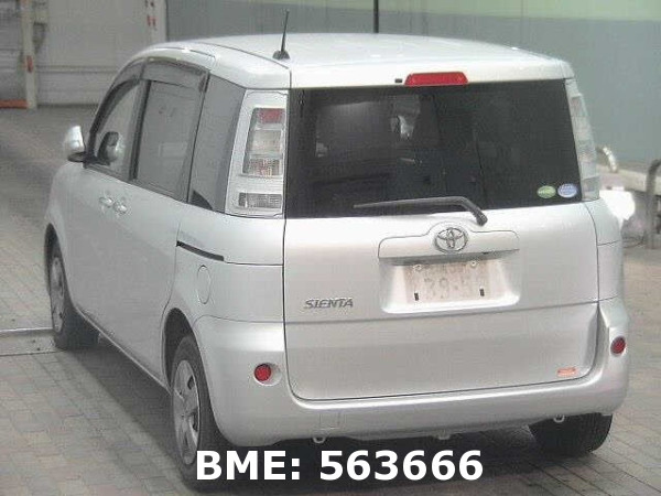 TOYOTA SIENTA