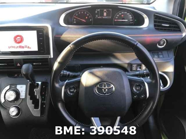 TOYOTA SIENTA