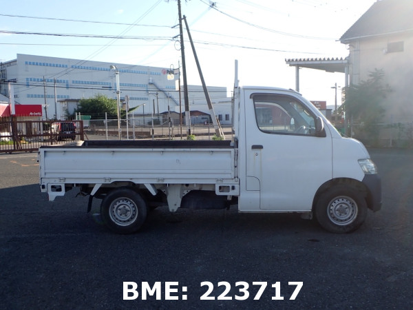 TOYOTA TOWN ACE TRUCK