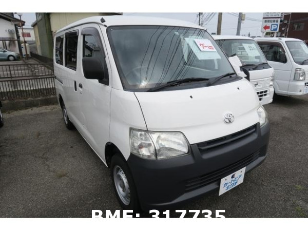 TOYOTA TOWN ACE VAN