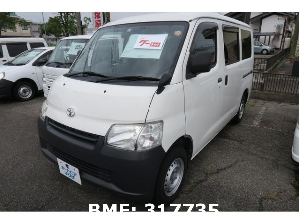 TOYOTA TOWN ACE VAN