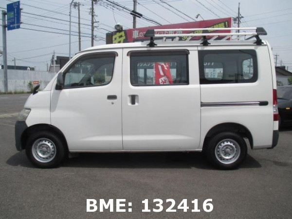 TOYOTA TOWN ACE VAN