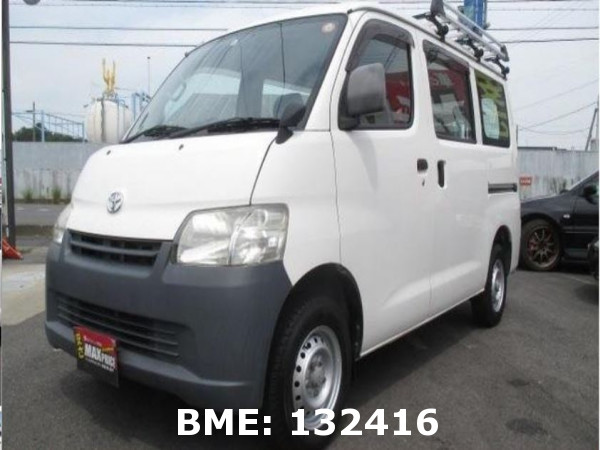 TOYOTA TOWN ACE VAN