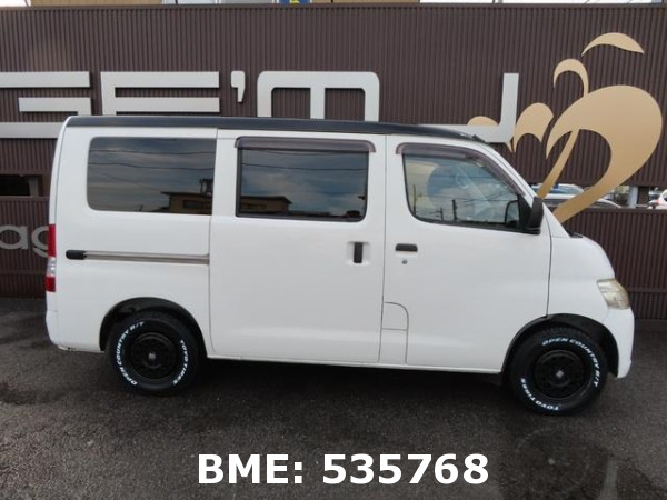 TOYOTA TOWN ACE VAN