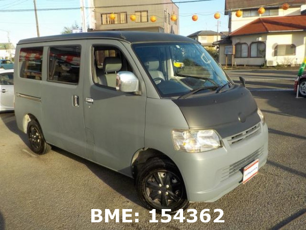 TOYOTA TOWN ACE VAN