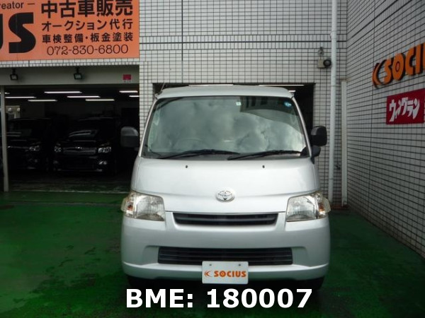 TOYOTA TOWN ACE VAN