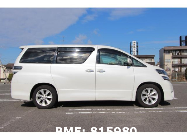 TOYOTA VELLFIRE