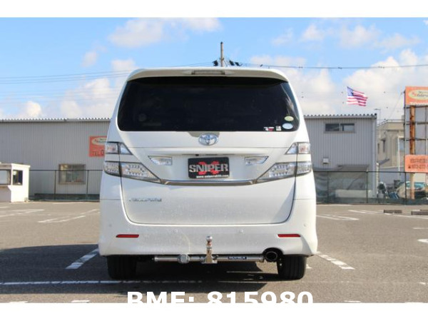 TOYOTA VELLFIRE