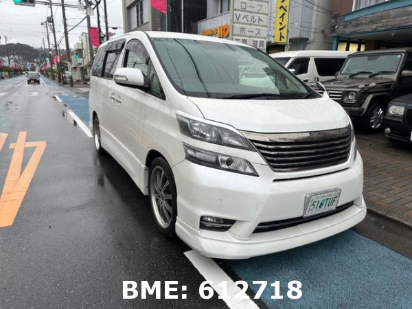 TOYOTA VELLFIRE