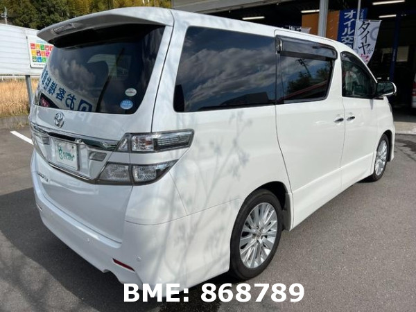 TOYOTA VELLFIRE