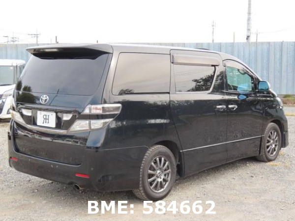 TOYOTA VELLFIRE