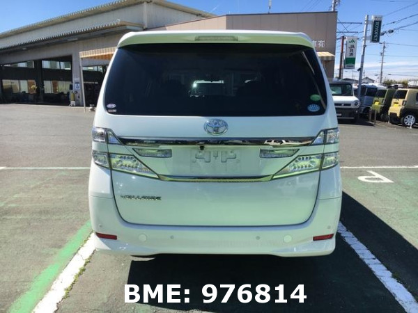 TOYOTA VELLFIRE