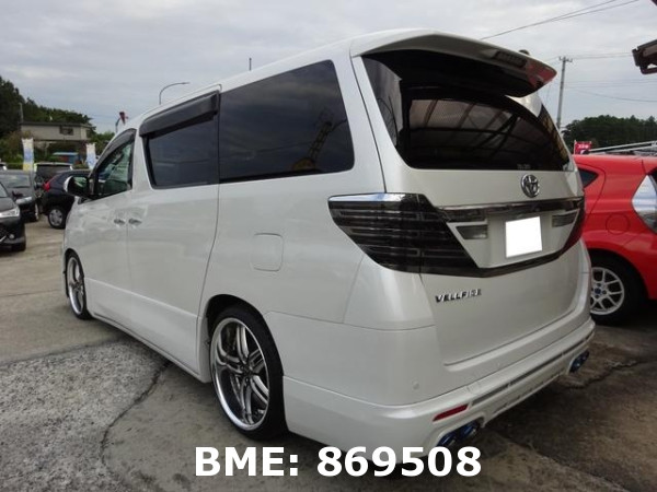 TOYOTA VELLFIRE