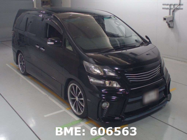 TOYOTA VELLFIRE