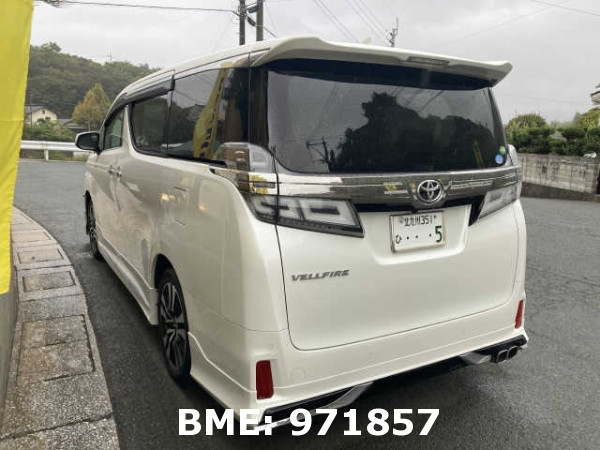 TOYOTA VELLFIRE