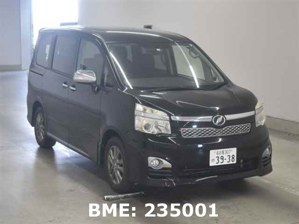 TOYOTA VOXY ZS KIRAMEKI Z