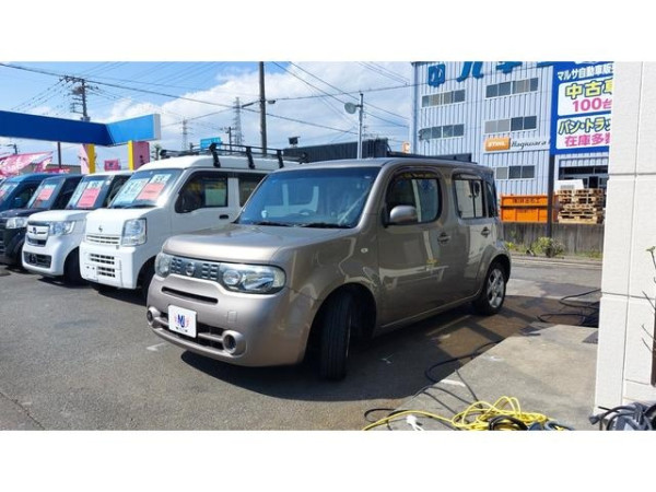 NISSAN CUBE