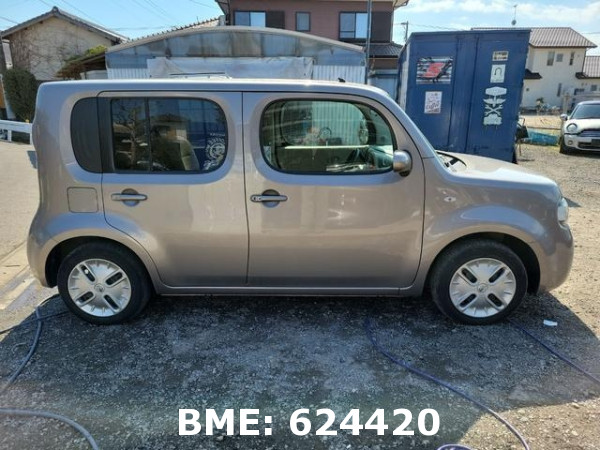 NISSAN CUBE