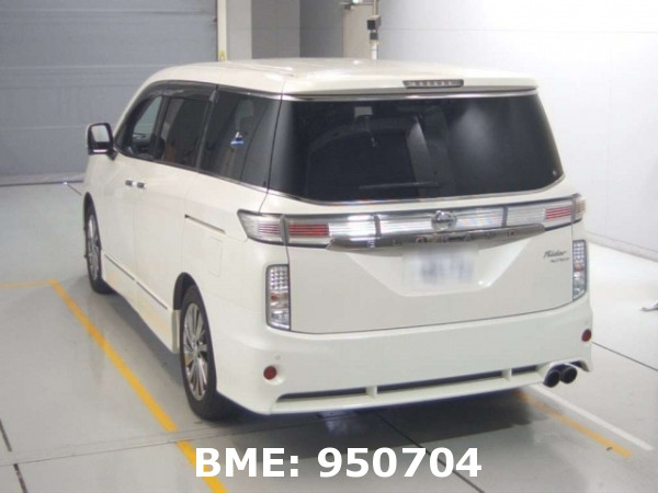 NISSAN ELGRAND RIDER - BLACK LINE