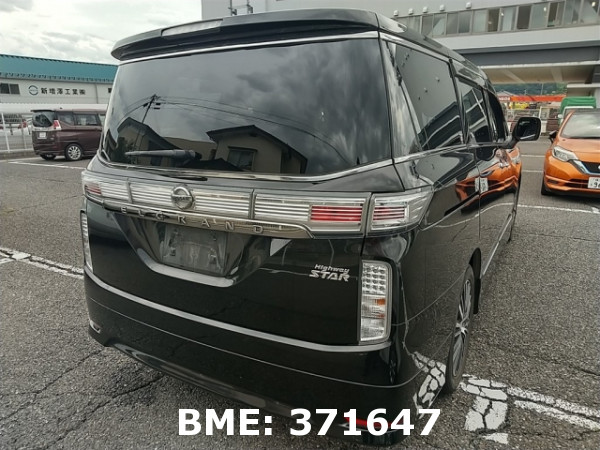 NISSAN ELGRAND 250 HIGHWAY STAR