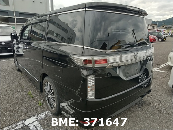 NISSAN ELGRAND 250 HIGHWAY STAR