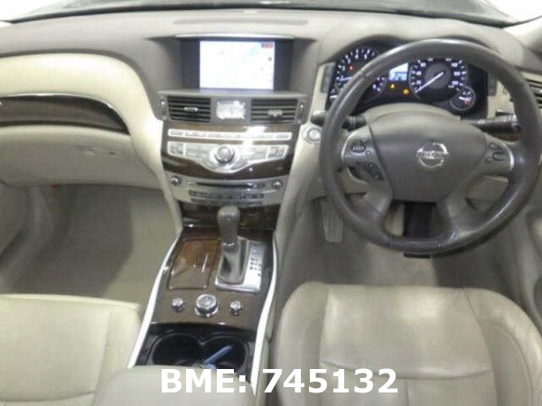 NISSAN FUGA 250VIP