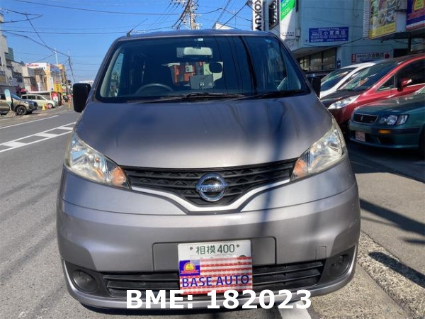 NISSAN NV200