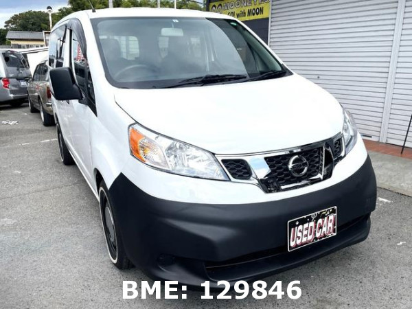 NISSAN NV200