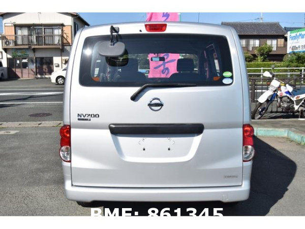 NISSAN NV200