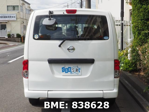 NISSAN NV200