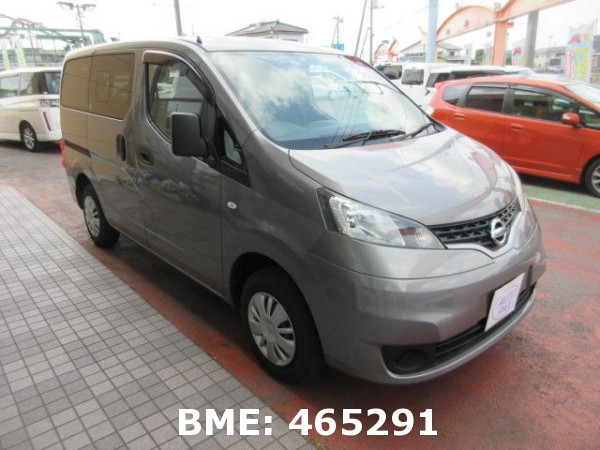 NISSAN NV200