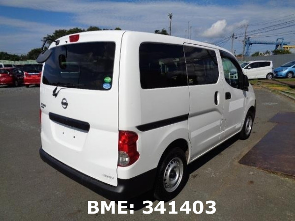 NISSAN NV200