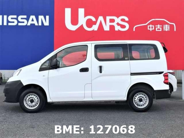 NISSAN NV200