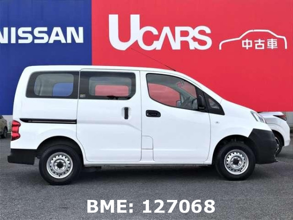 NISSAN NV200