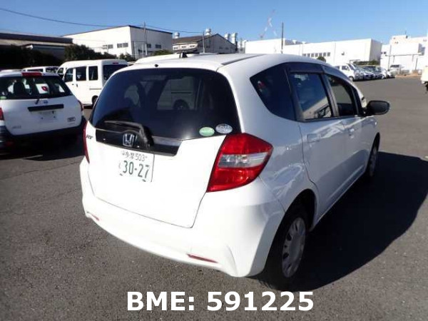 HONDA FIT 13G